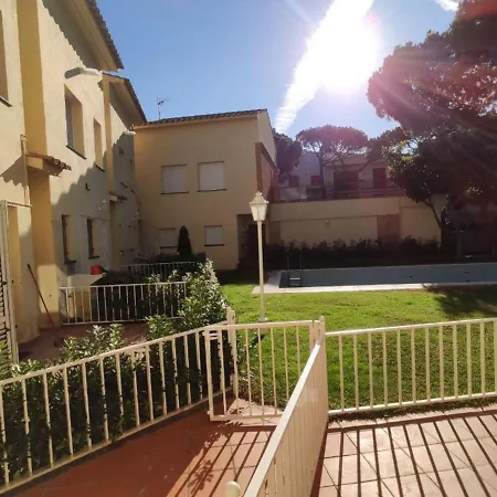 Avec Piscine Et Wifi A 100m De La Plage De - Es-209-9 Holiday home